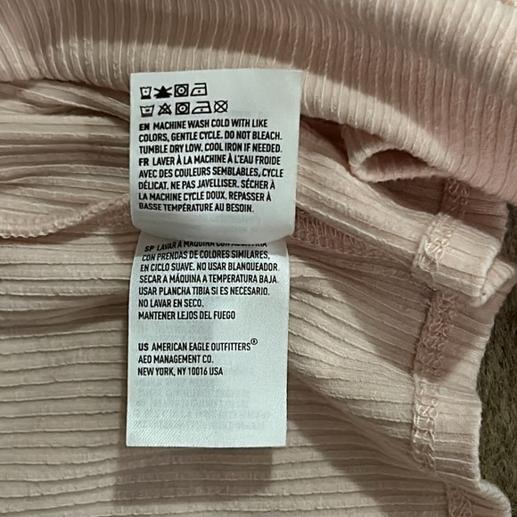 American Eagle lace trim, pink tank top, size M - Picture 5 of 6